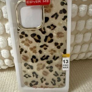 Leopard Print Phone Case for 13 Pro Max - Black and Gold